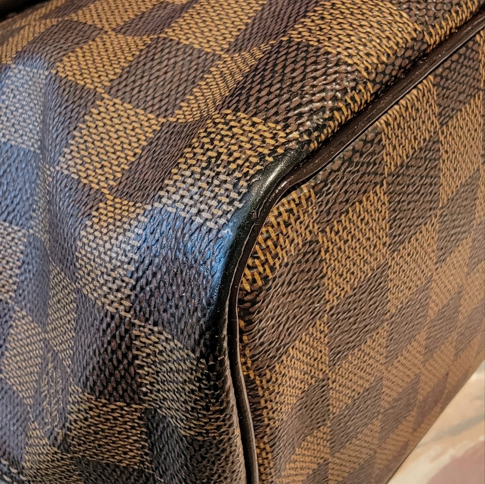 Louis Vuitton Damier Ebene Saleya Handbag PM - Picture 8 of 12